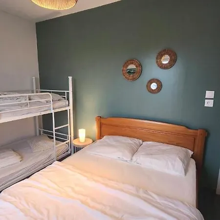 Appartement devant la plage avec piscine Concarneau Extérieur photo